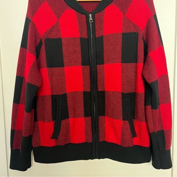 Torrid Red Plaid Long Sleeve Raglan Bomber Cardigan Zip Sweater Size 0 Large - Picture 3 of 13